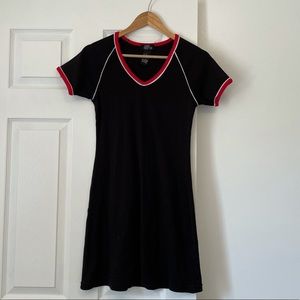 • vtg. knit v neck mini dress •